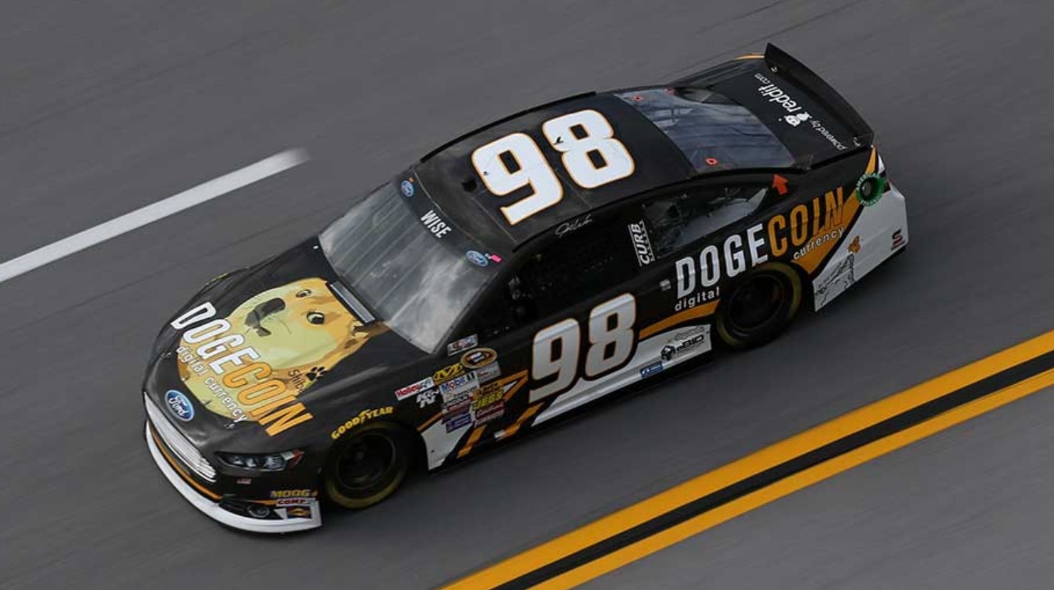 Bitcoin Now Racing On NASCAR: Top Driver Adopts The Logo