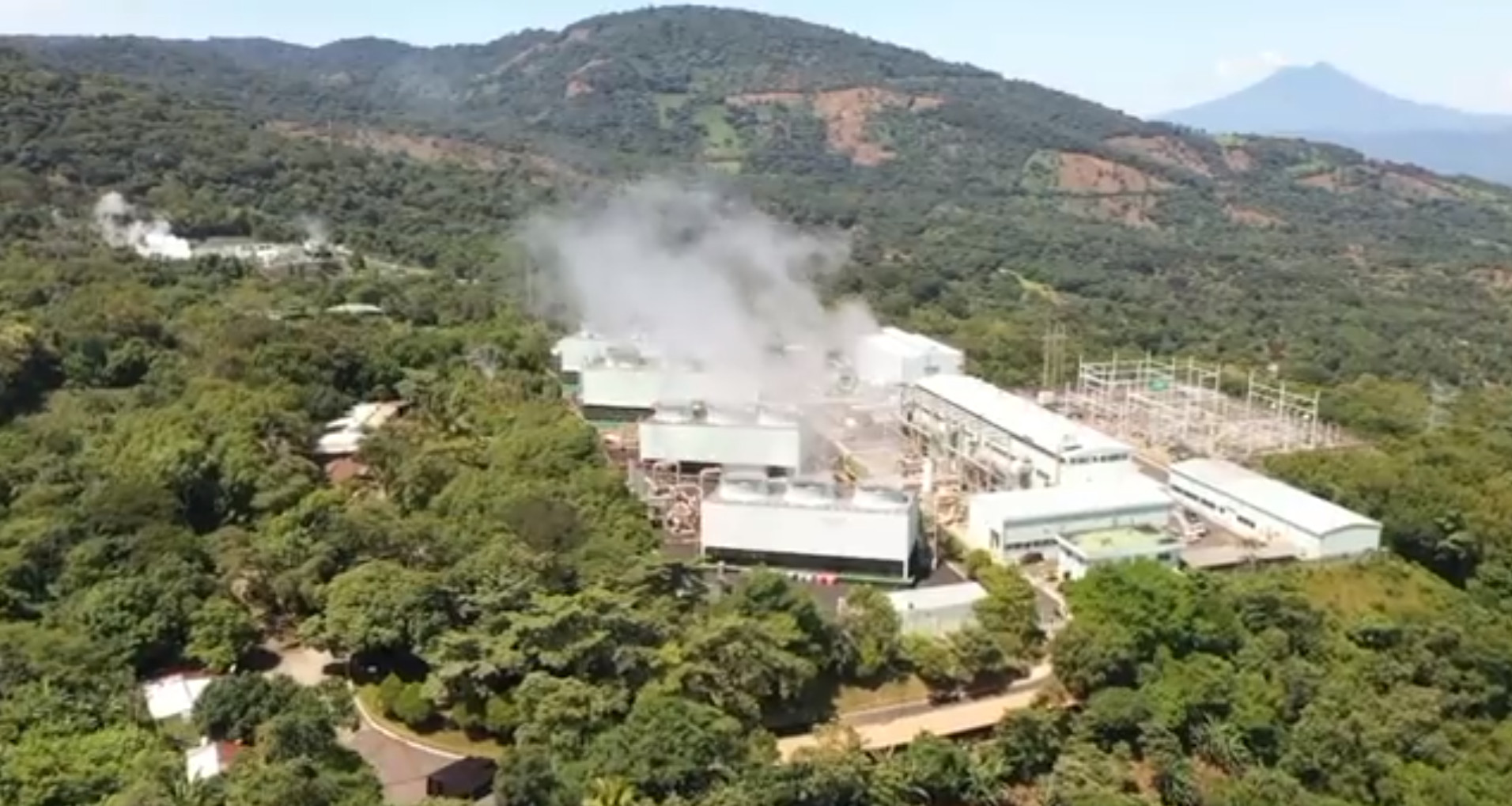 Geothermie-Kraftwerk: El Salvador startet mit grünem Bitcoin-Mining ?