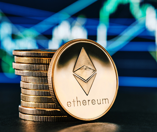 Crypto Forecast: Ethereum Top Target Set at $10,000, Solana at $300, and Algotech at $10 After AI Exchange Launch.