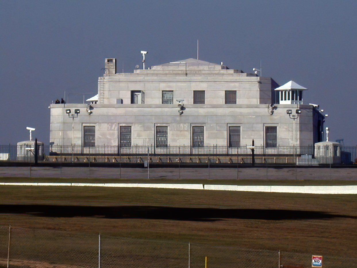 Fort Knox: Wo die Schweiz heimlich ein Drittel des weltgrößten Goldvorrats lagert!